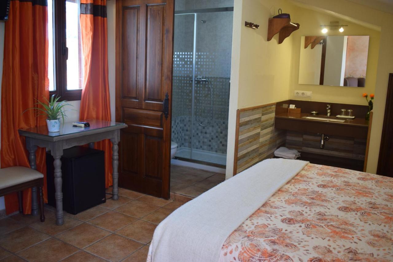 Deluxe Double Room with Castle View,1306083136:JPEG
